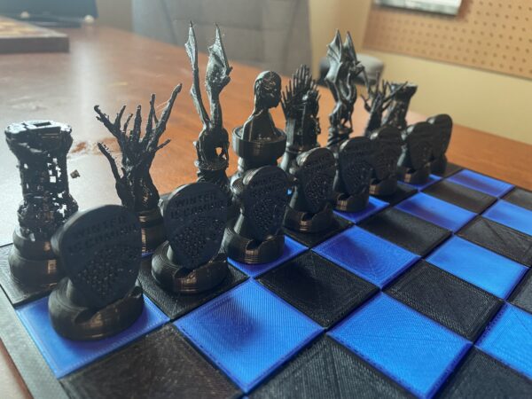 Game of Thrones Chess Set - Image 4
