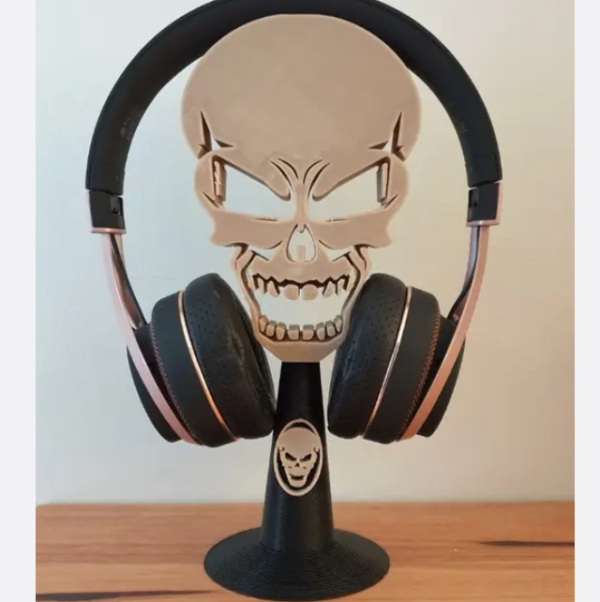 Skull Headphone Stand