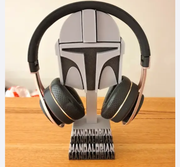 Mandalorian Helmet Headphone Stand