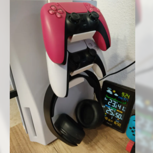 Playstation 5 Dualsense x2 and Headphone PS5 Clip